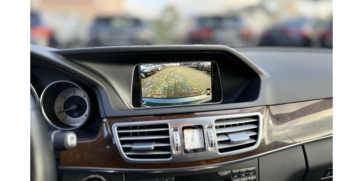 Mercedes-Benz E 350 d/ PANO / Kamera / Leder / Navi / EURO 6 100.000 km 22.290 &euro; Mönchengladbach 41066