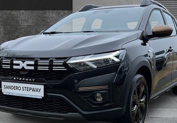 Dacia Sandero 8.600 km 18.450 &euro; Freising 85354