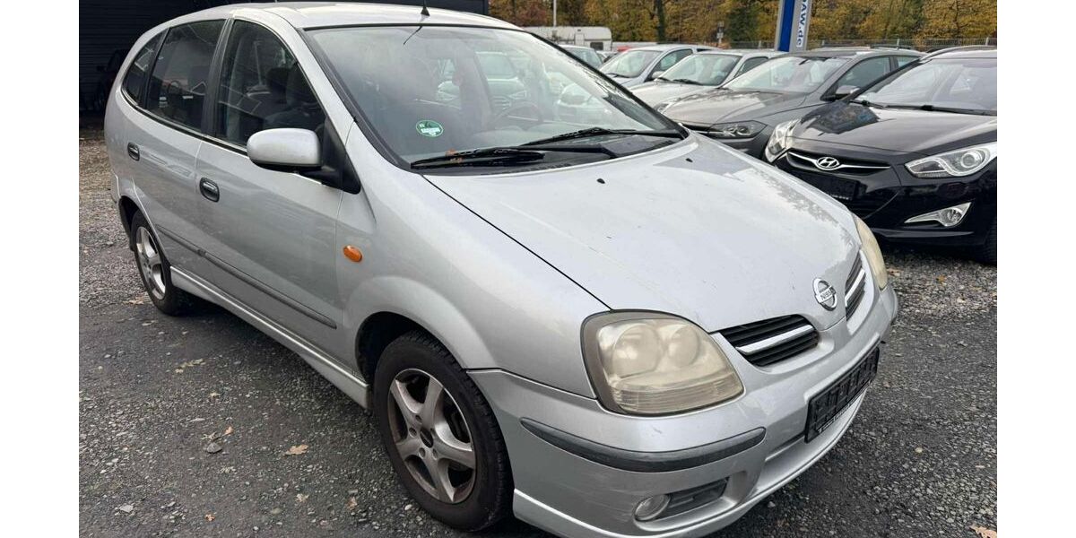 Nissan Almera Tino 198.000 km 1.290 &euro; Osnabrück 49088
