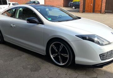 Renault Laguna 151.446 km 7.900 &euro; Hamburg 22529