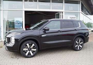 Mitsubishi Outlander 5.900 km 47.890 &euro; Stollberg 09366