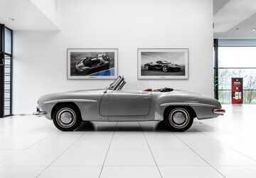 Mercedes-Benz 190 2.524 km 155.000 &euro; Hengelo 