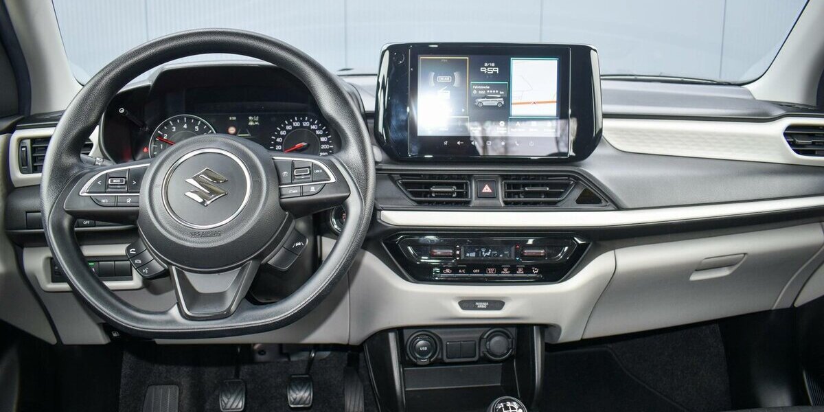 Suzuki Swift Club 1.2l M/T Dualjet Hybrid 26.700 km 15.450 &euro; Höchberg-Würzburg 97204