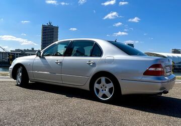 Lexus LS 430 302.000 km 14.950 &euro; Mannheim 68199