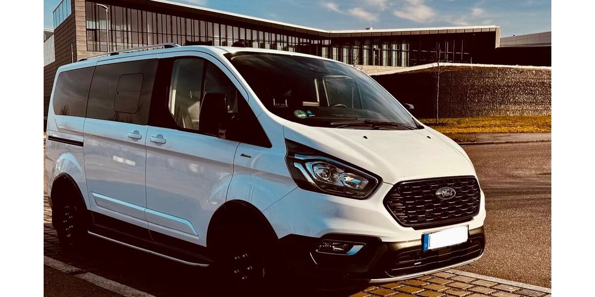Ford Tourneo 58.000 km 32.499 &euro; Ditzingen 71254