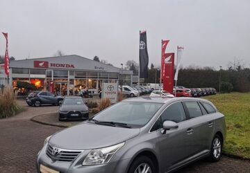Toyota Avensis 214.404 km 7.250 &euro; Ratingen 40882