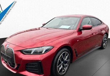 BMW i4 32.470 km 45.880 &euro; Herford 32051