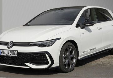 VW Golf 1.900 km 43.780 &euro; Höhr-Grenzhausen 56203