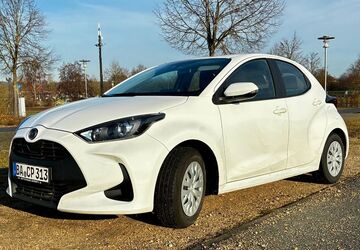 Mazda 2 Hybrid 45.900 km 14.480 &euro; Bamberg 96052