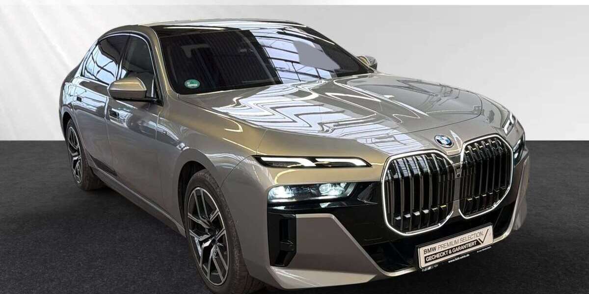 BMW 750 39.072 km 93.800 &euro; Moers 47441