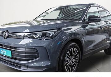 VW Tiguan 2.710 km 43.940 &euro; Bad Homburg 61348