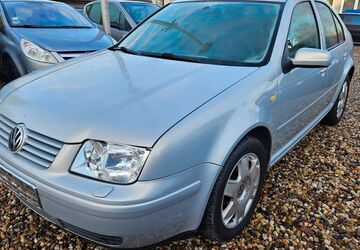 VW Bora 214.600 km 1.890 &euro; Rüdersdorf OT Tasdorf 15562