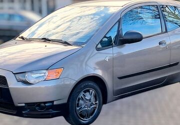 Mitsubishi Colt 105.000 km 2.750 &euro; Frankfurt Oder (Bei Berlin) 15234