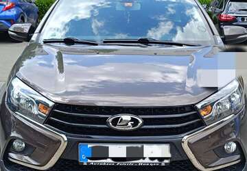 Lada Vesta 68.000 km 13.150 &euro; Ehingen (Donau) 89584