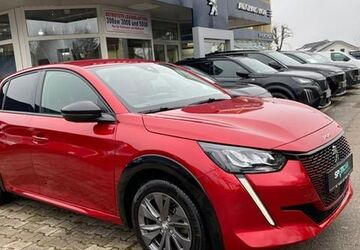 Peugeot 208 14.370 km 22.790 &euro; Penzberg 82377