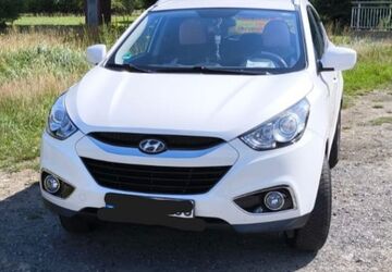 Hyundai ix35 119.000 km 7.700 &euro; Marl 45772