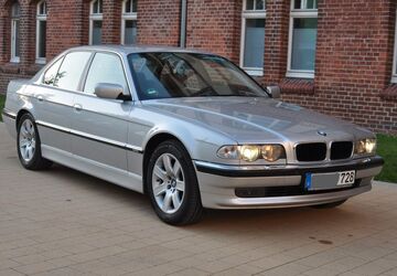 BMW 728 380.000 km 12.900 &euro; Greifswald 17489