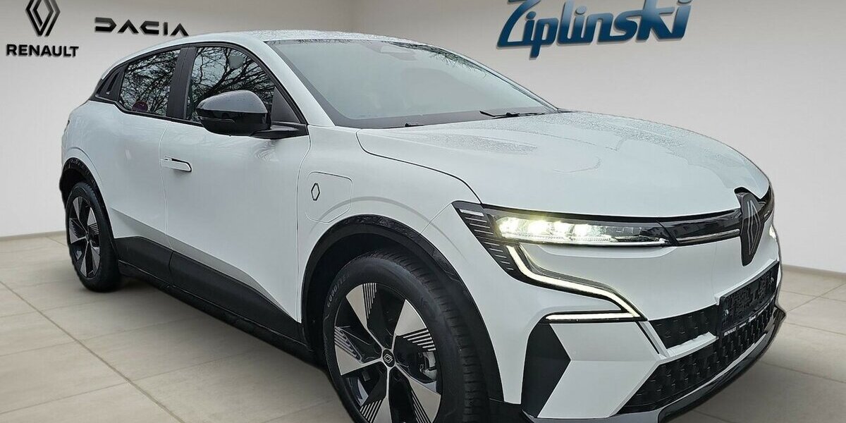 Renault Megane E-Tech Electric Equilibr+ 16300 .- Netto 21.313 km 19.397 &euro; Schwalbach/Taunus 65824