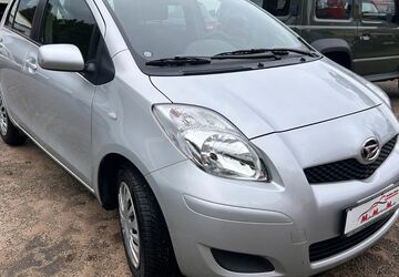 Daihatsu Charade 94.300 km 6.990 &euro; Ilmenau 98693