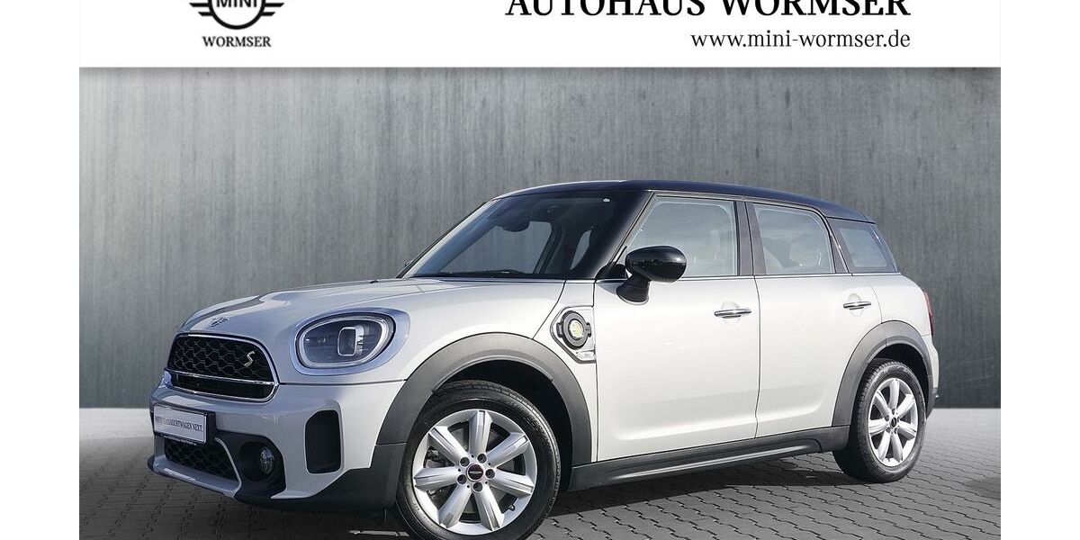 Mini Countryman SE (Cooper) 36.407 km 23.790 &euro; Erlangen 91058