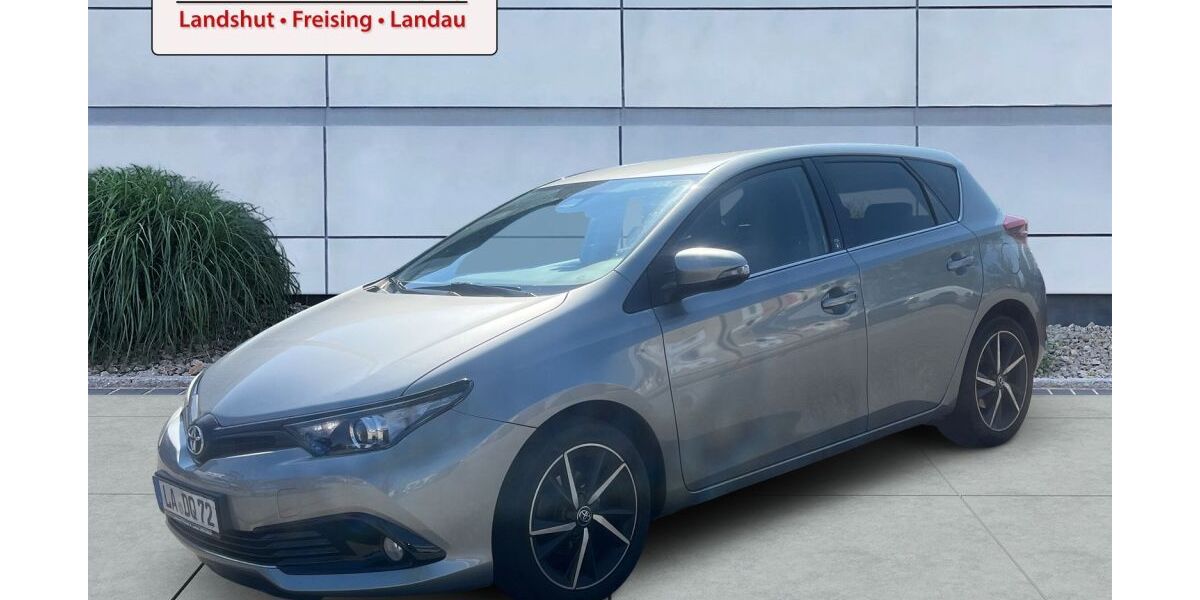 Toyota Auris 60.000 km 15.990 &euro; Landshut 84030