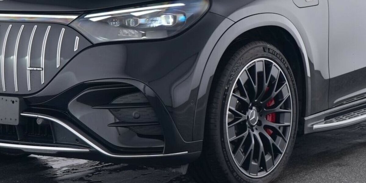 Mercedes-Benz EQE SUV 53 AMG 4M DISTR-AIRMATIC-TV-AHK-PANORAMA 12.203 km 86.889 &euro; Groß-Umstadt 64823