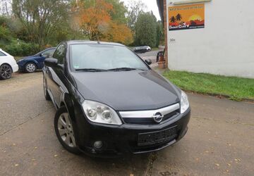 Opel Tigra 91.000 km 3.500 &euro; Schlangenbad 65388