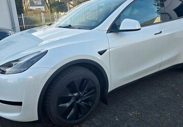 Tesla Model Y 34.500 km 33.998 &euro; Langenfeld 40764