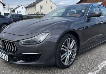 Maserati Ghibli 166.000 km 21.500 &euro; Essenbach 84051
