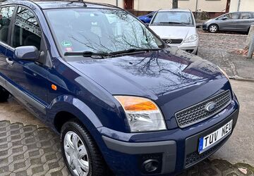 Ford Fusion 130.000 km 2.490 &euro; Berlin 13403