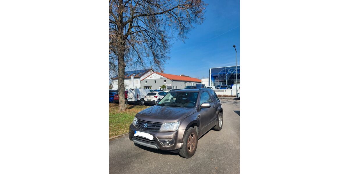 Suzuki Grand Vitara 100.000 km 6.900 &euro; Regensburg 93059
