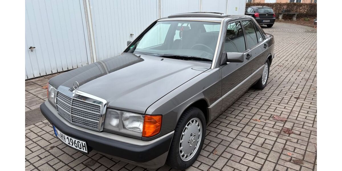 Mercedes-Benz 190 114.666 km 10.900 &euro; Nürnberg 90441
