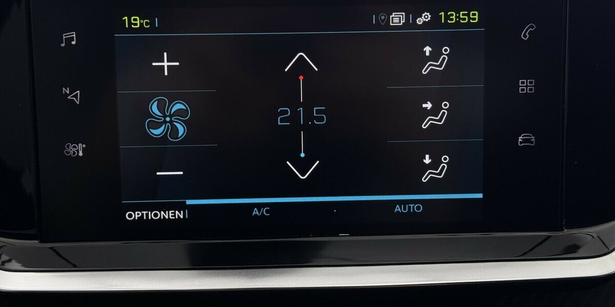Peugeot 208 e- 136 Active Pack 1.Hand Carplay Sitzhzg 35.300 km 14.870 &euro; Lich 35423