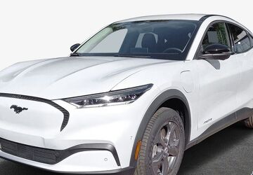 Ford Mustang Mach-E 15.089 km 45.980 &euro; Frankfurt 60386