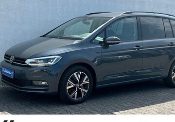 VW Touran 18.700 km 42.889 &euro; Torgau 04860
