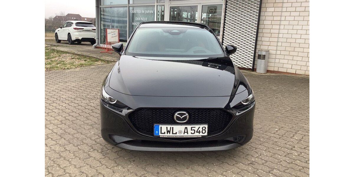 Mazda 3 6.150 km 23.490 &euro; Ludwigslust 19288