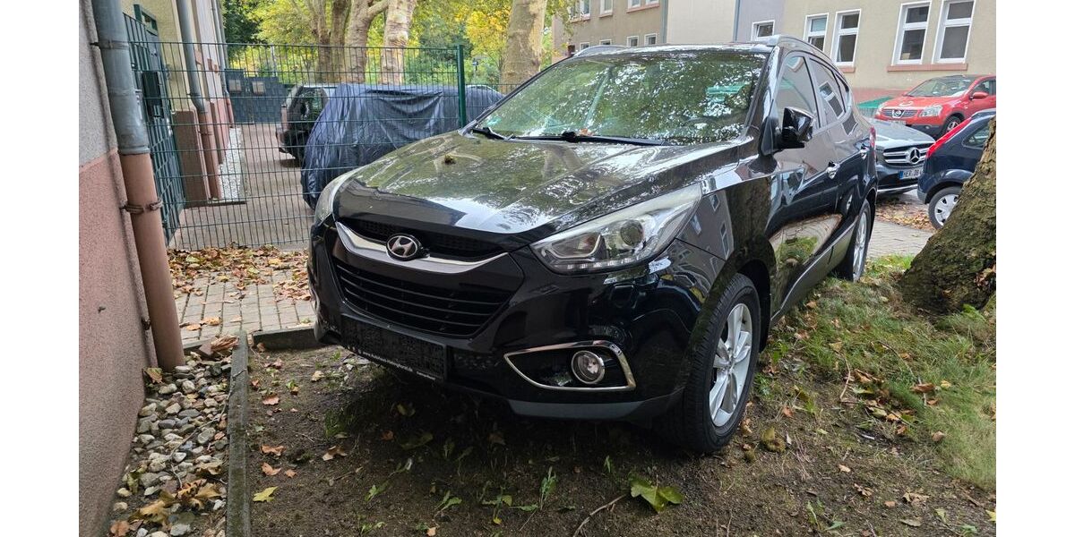 Hyundai ix35 98.470 km 10.800 &euro; Herne 44649