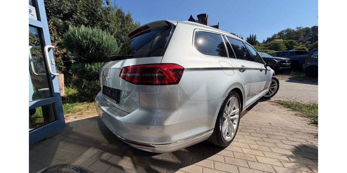 VW Passat Variant 2.0 TDI DSG AHK Highline 162.000 km 15.499 &euro; Rudolstadt 07407