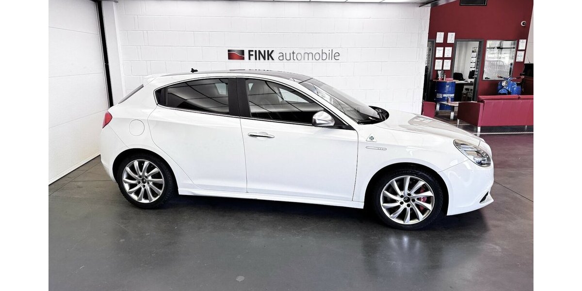 Alfa Romeo Giulietta 1750i Quadrifoglio Verde Motorschaden 154.100 km 4.300 &euro; Lich 35423