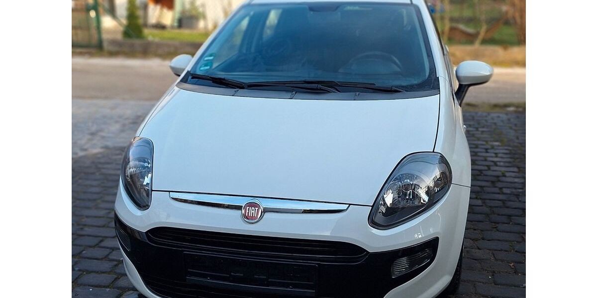 Fiat Grande Punto 70.000 km 4.350 &euro; Aichach 86551