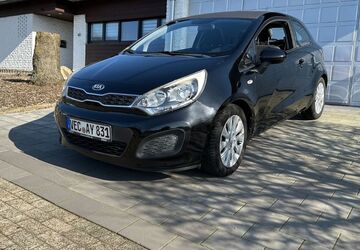 Kia Rio 130.000 km 4.450 &euro; Lohne 49393