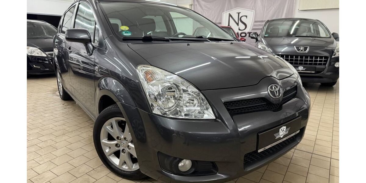 Toyota Corolla Verso 186.000 km 5.490 &euro; Schmelz 66839