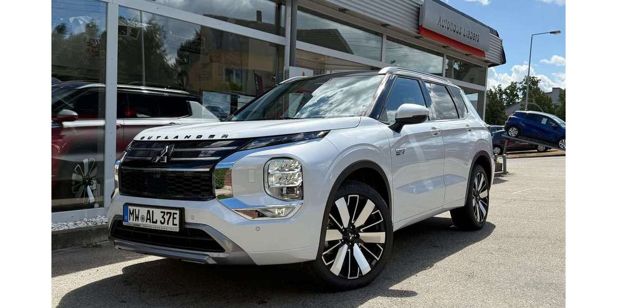 Mitsubishi Outlander 5.000 km 49.950 &euro; Hartmannsdorf 09232