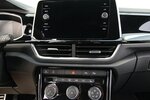 VW T-Roc TSI R-Line LED+ACC+SITZHEIZUNG 24.085 km 24.900 &euro; Hagenow 19230