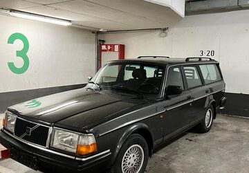 Volvo 240 200.000 km 11.800 &euro; Hamburg 22767