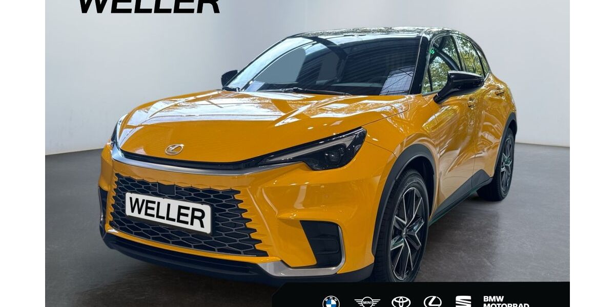 Lexus LBX 5.000 km 35.900 &euro; Bremen 28205