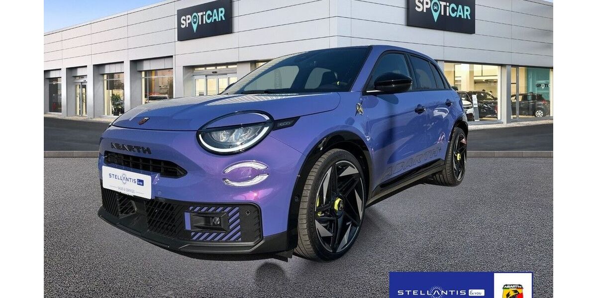 Abarth 600e 3.000 km 39.888 &euro; Hamburg 20537
