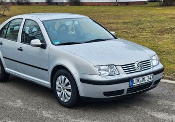 VW Bora 160.780 km 2.700 &euro; München 80937