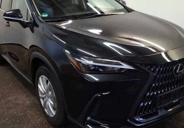 Lexus NX 350h 125.000 km 33.999 &euro; Ditzingen 71254