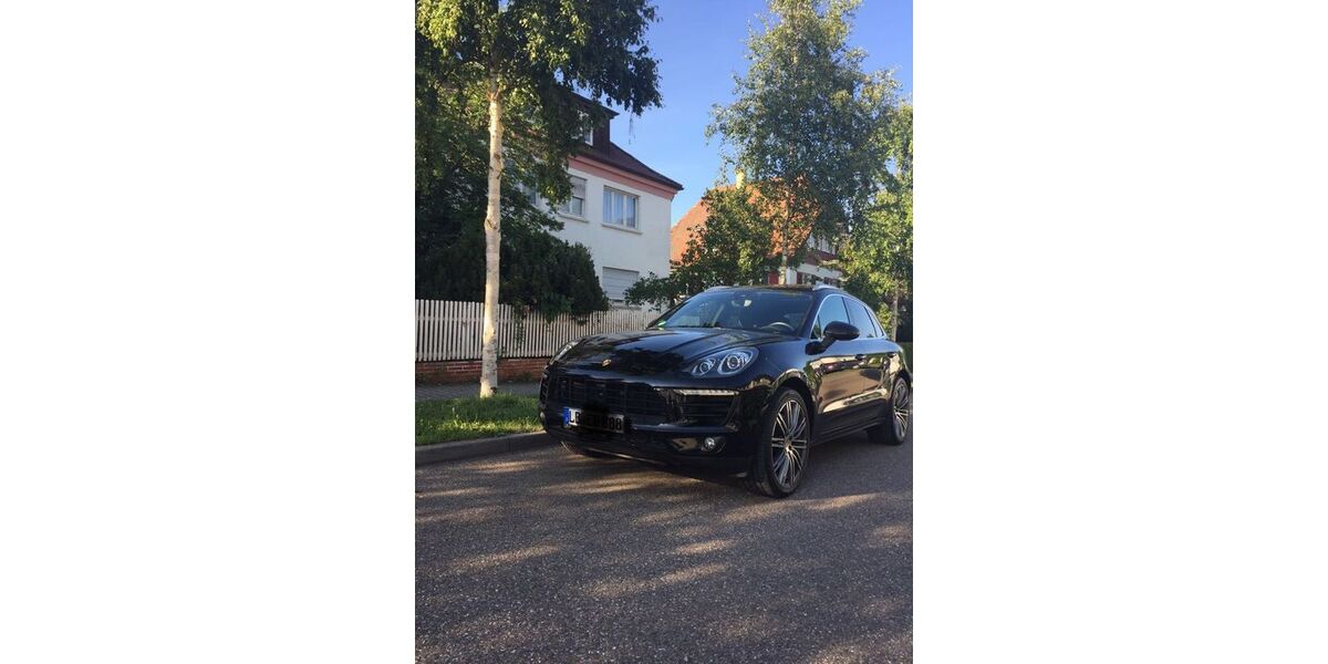 Porsche Macan 152.300 km 29.999 &euro; Plochingen 73207